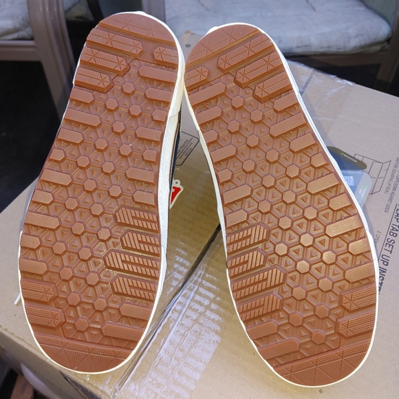 VANS SK8-HI MTE 2.0 DX DRESS BLUE - Picture 8 of 13